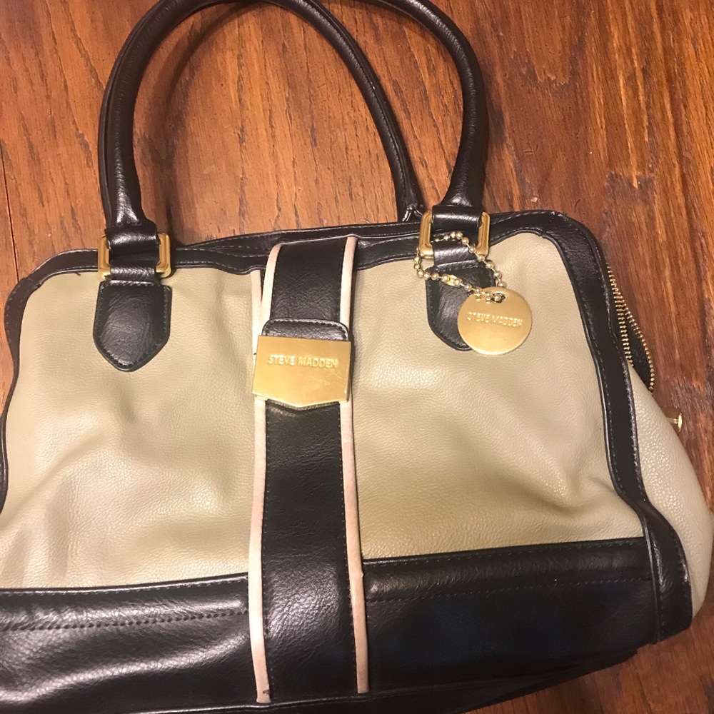 Steve Madden camo green and black purse